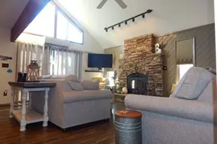 75 Woodhill Ln, Lake Ariel, PA 18436 - Photo 6