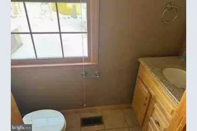 25 5th Street, Hawley, PA 18428 - Photo 12