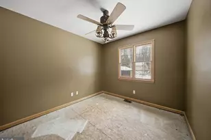 25 5th St, Hawley, PA 18428 - Photo 10