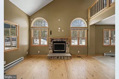 25 5th Street, Hawley, PA 18428 - Photo 8