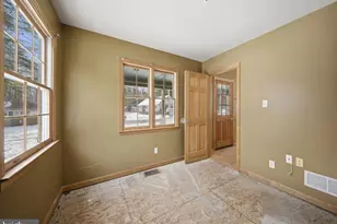 25 5th St, Hawley, PA 18428 - Photo 12