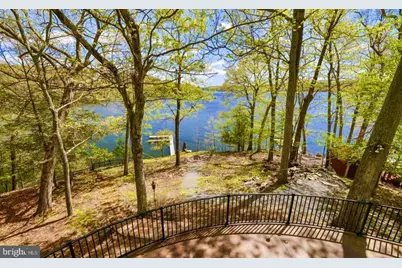 84 Lakeview Dr, Lakeville, PA 18438 - Photo 46