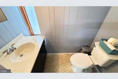 84 Lakeview Dr, Lakeville, PA 18438 - Photo 36