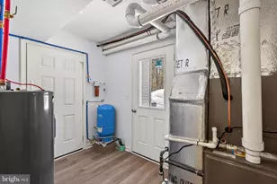 1073 West Side Dr, South Sterling, PA 18445 - Photo 74