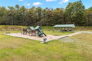 1073 West Side Dr, South Sterling, PA 18445 - Photo 90