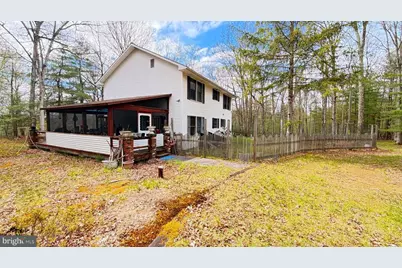 121 Ledgewood Dr, Hawley, PA 18428 - Photo 8