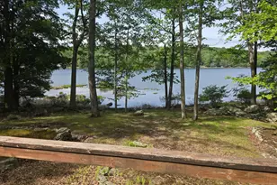 113 E Shore Dr E, Hawley, PA 18428 - Photo 10