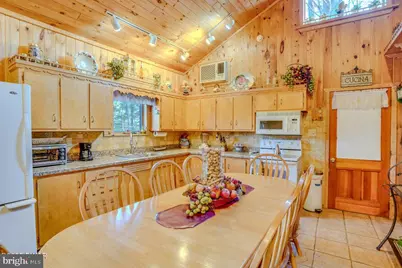 24 Lakeside Drive, Lakeville, PA 18438 - Photo 8