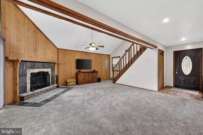 1060 Mohawk Trail, Gouldsboro, PA 18424 - Photo 6