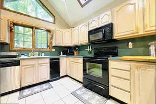 7 Libra Mew, Lake Ariel, PA 18436 - Photo 6