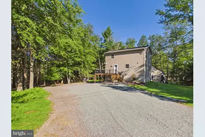 1008 Canoochee Court, Lake Ariel, PA 18436 - Photo 4