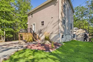 1008 Canoochee Ct, Lake Ariel, PA 18436 - Photo 10