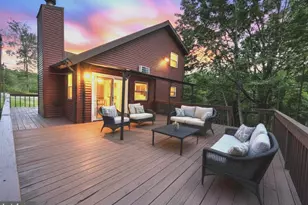 11 Meadow View Dr, Lake Ariel, PA 18436 - Photo 2