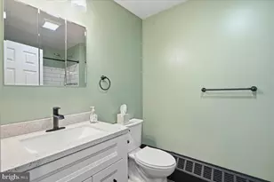 61E Lakeside Dr, Honesdale, PA 18431 - Photo 36