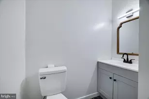 1065 Breezewood Dr, Newfoundland, PA 18445 - Photo 22