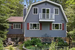 1458 Woodcrest Ln, Lake Ariel, PA 18436 - Photo 1