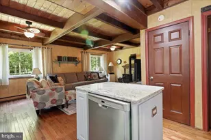 1458 Woodcrest Ln, Lake Ariel, PA 18436 - Photo 12