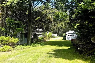 30 Ute Path, Gouldsboro, PA 18424 - Photo 2