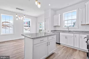 350 Avon Dr, Red Lion, PA 17356 - Photo 10