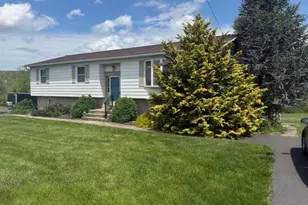 65 Campbell Rd, York, PA 17402 - Photo 2