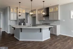 410 Darrow Rd, York, PA 17404 - Photo 10