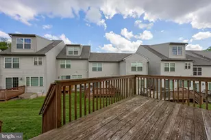 400 Carriage Ln, Red Lion, PA 17356 - Photo 18