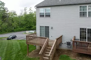 400 Carriage Ln, Red Lion, PA 17356 - Photo 16