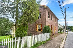 302 W Front St, Lewisberry, PA 17339 - Photo 2