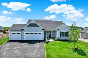350 Lloyds Ln, York, PA 17406 - Photo 1