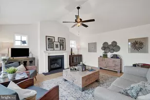 350 Lloyds Ln, York, PA 17406 - Photo 16