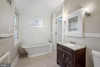 121 W Springettsbury Avenue, York, PA 17403 - Photo 26