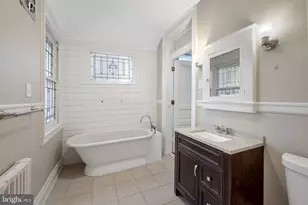 121 W Springettsbury Ave, York, PA 17403 - Photo 26