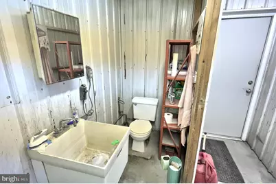 410 Broadway, Hanover, PA 17331 - Photo 12