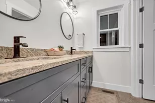 750 Oxford Dr, York, PA 17406 - Photo 80