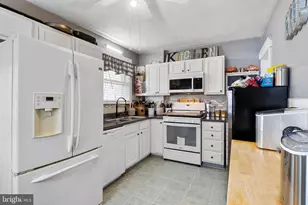 39 S Sumner St, York, PA 17404 - Photo 6