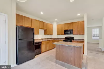 2450 Walnut Bottom #85, York, PA 17408 - Photo 6