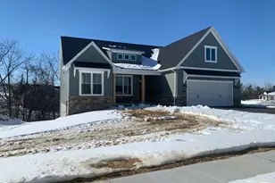 109 Onyx Dr, Hanover, PA 17331 - Photo 1