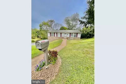 1 Valley View Road, York, PA 17403 - Photo 2