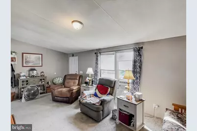 43 Chesapeake Estate, Thomasville, PA 17364 - Photo 4