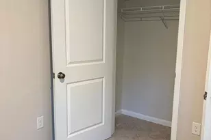 410 Maple Run Dr, York, PA 17404 - Photo 12