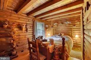 1067 Hametown Rd, Glen Rock, PA 17327 - Photo 12