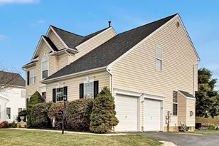 7641 Pinewild Rd, Seven Valleys, PA 17360 - Photo 2