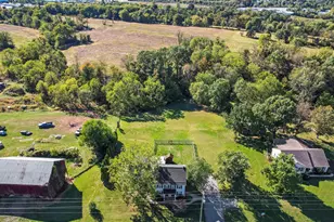 595 Locust Point Rd, York, PA 17406 - Photo 4