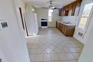 58 High St, Felton, PA 17322 - Photo 2