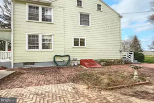 2709 Sunset Ln, York, PA 17408 - Photo 24