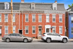 431 W King St, York, PA 17401 - Photo 1
