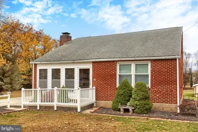 31 Springers Lane, New Cumberland, PA 17070 - Photo 1