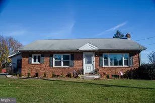 1815 Windsor Rd, Red Lion, PA 17356 - Photo 2