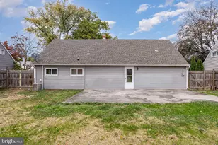 1232 Continental Rd, York, PA 17404 - Photo 14