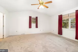 6825 Glatfelters Station Rd, Seven Valleys, PA 17360 - Photo 10